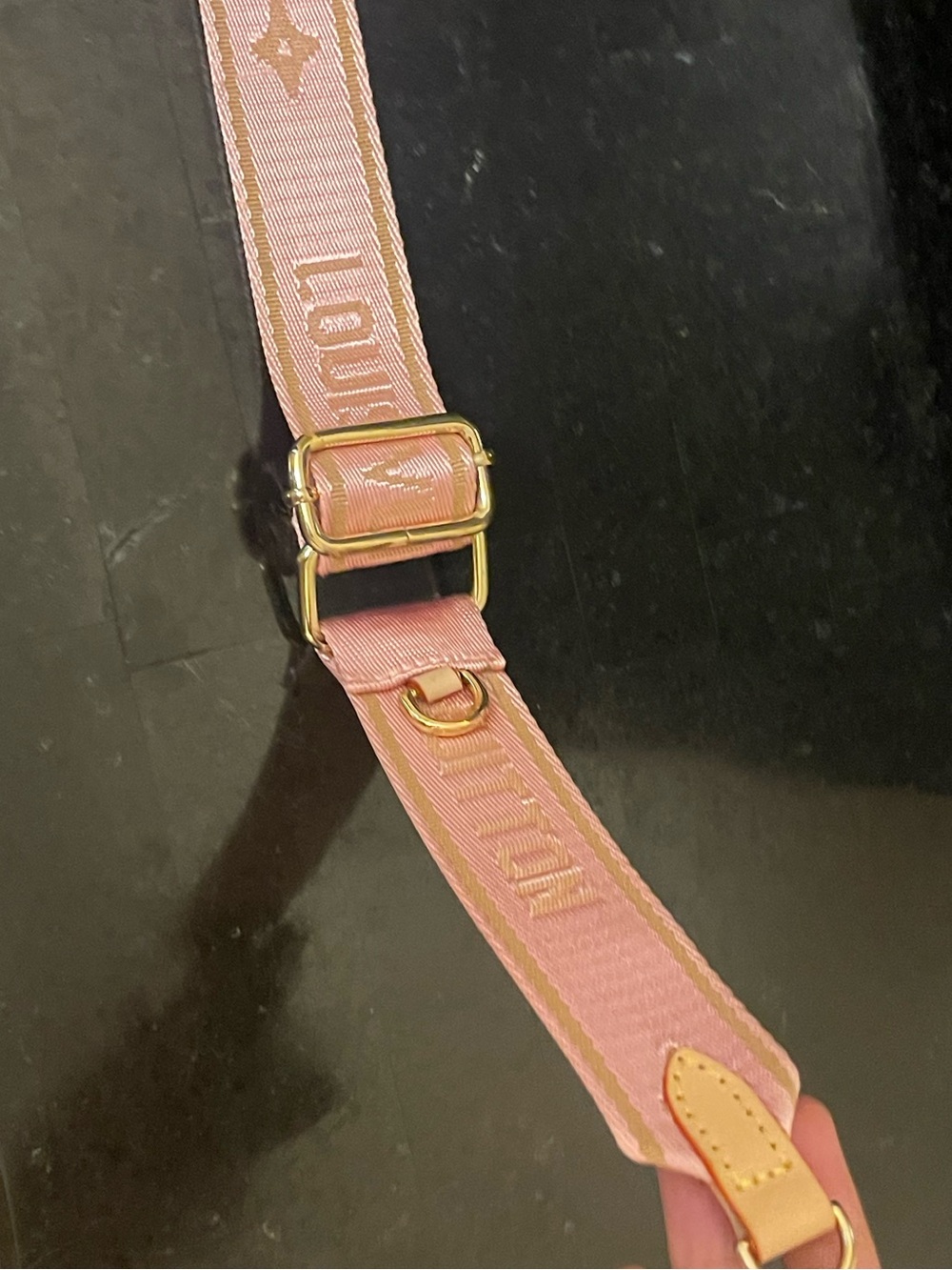 LOUIS VUITTON
Monogram Multi Pochette Accessories Shoulder Strap Rose Clair